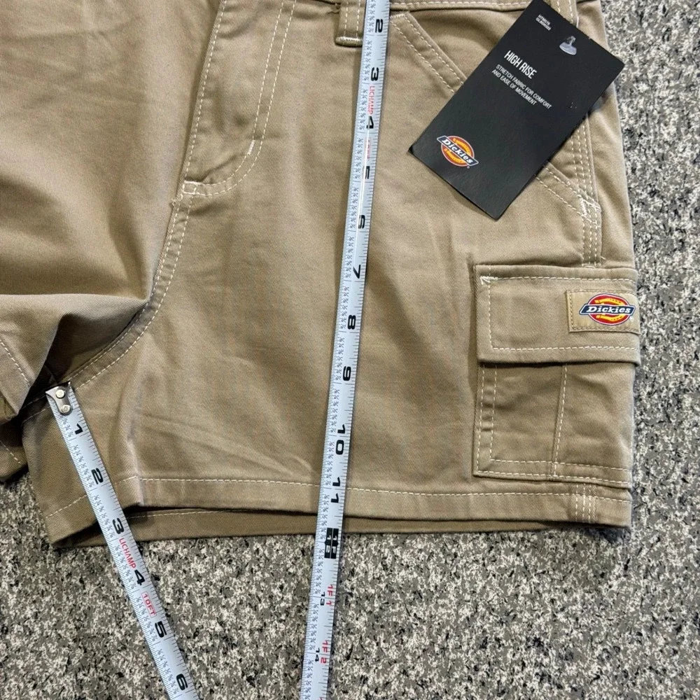 Dickies Shorts Womens 26 High Rise Cargo Pockets Khaki Beige 2